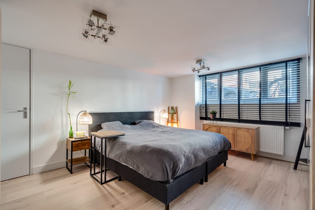 Foto 22 van Adelaarstraat 43-1