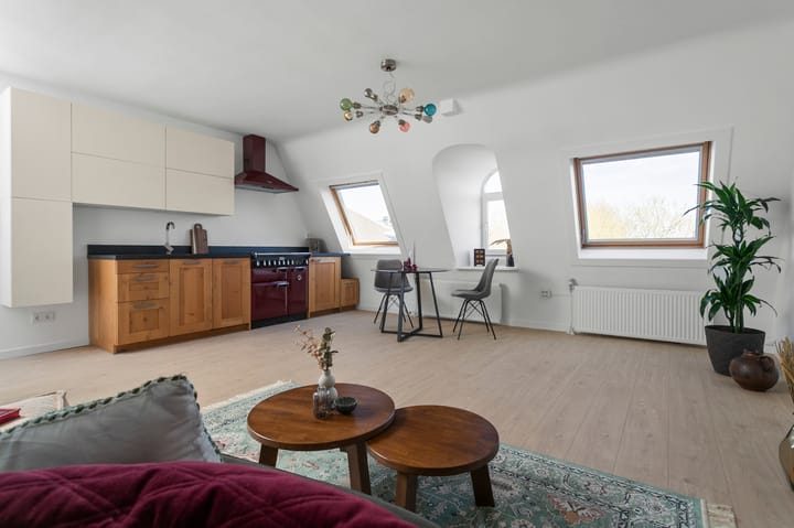 Photo 2 of Kazernestraat 10-E