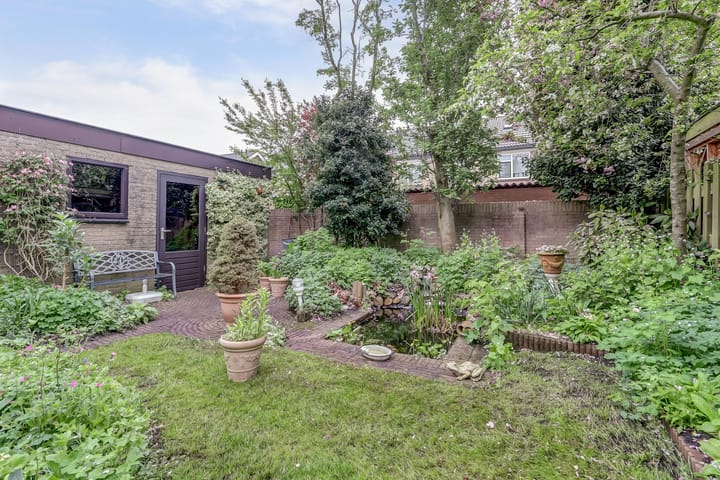 Foto 45 van Lijsterlaan 63