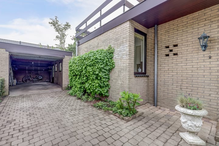 Foto 51 van Lijsterlaan 63