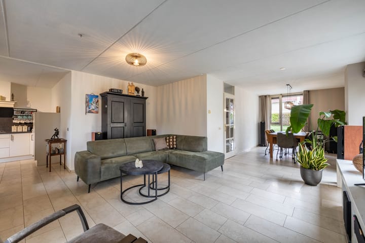 Foto 9 van Montfort 12