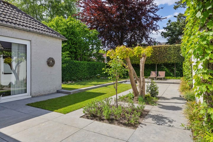 Foto 43 van Willem-Alexanderlaan 8