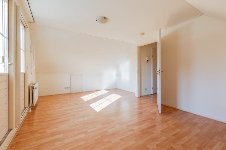 Foto 34 van Burgemeester de Bruijnstraat 83-03