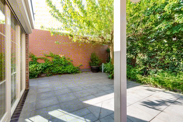 Foto 49 van Burgemeester de Bruijnstraat 83-03