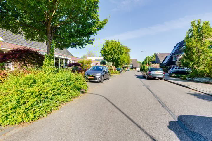 Foto 55 van Burgemeester de Bruijnstraat 83-03