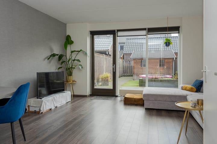 Photo 7 of de Hagen 102