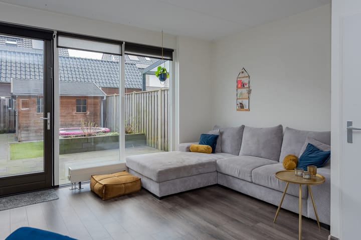 Photo 8 of de Hagen 102