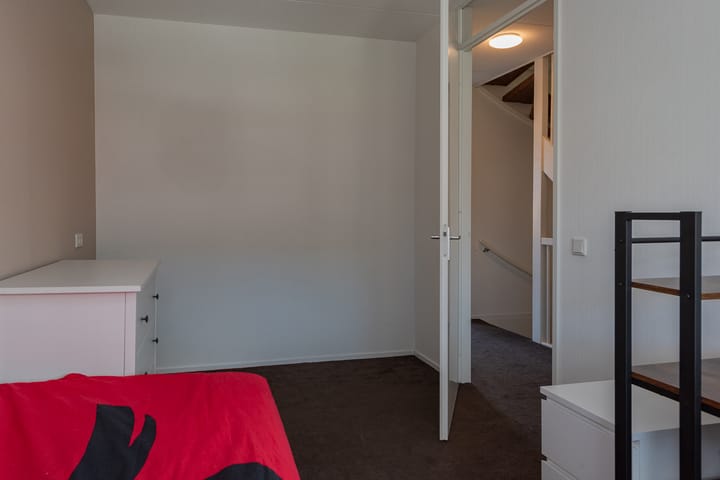 Photo 23 of de Hagen 102