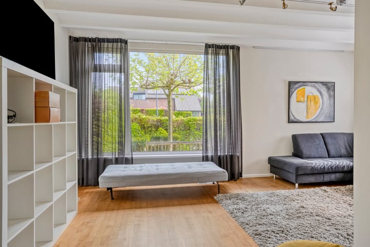 Foto 8 van Leeuwerikstraat 39