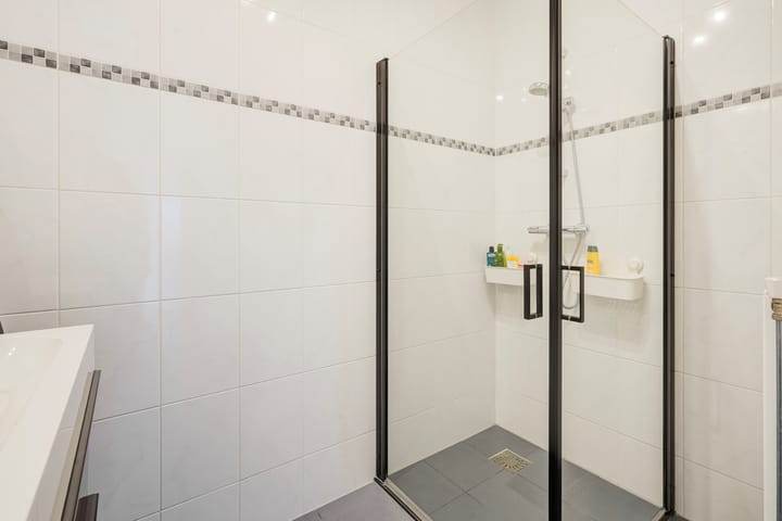 Foto 4 van Tieratesstraat 22