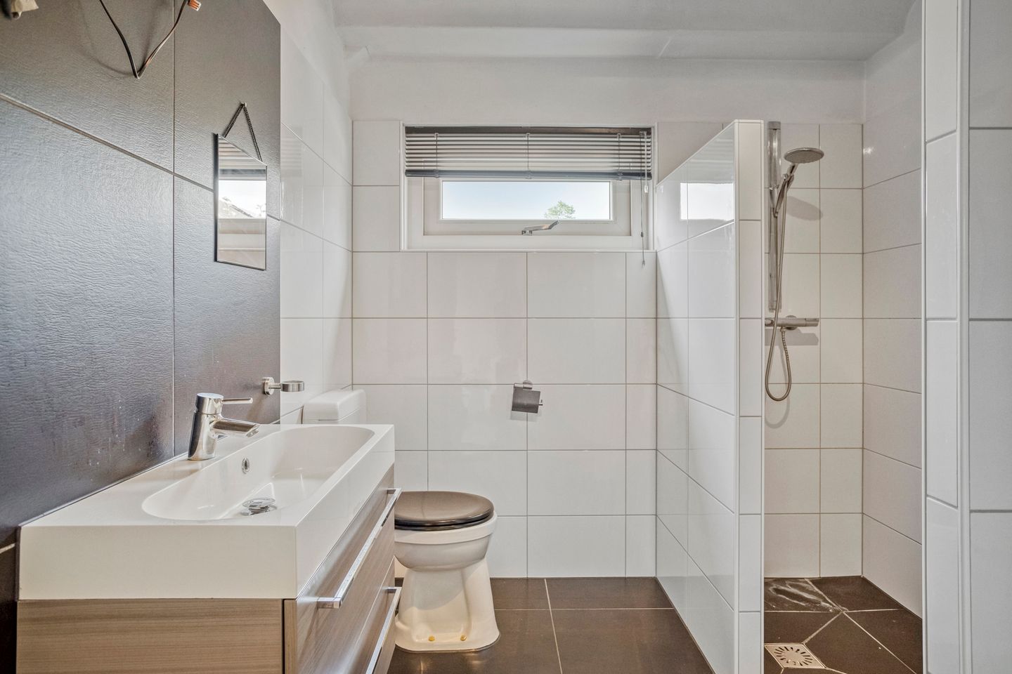 Foto 25 van Leeuwerikstraat 39