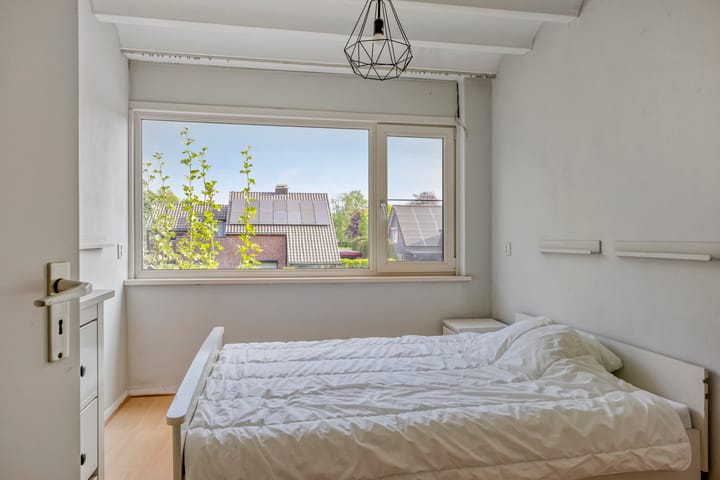 Foto 27 van Leeuwerikstraat 39