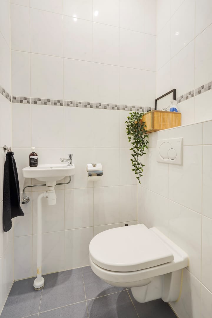 Foto 10 van Tieratesstraat 22