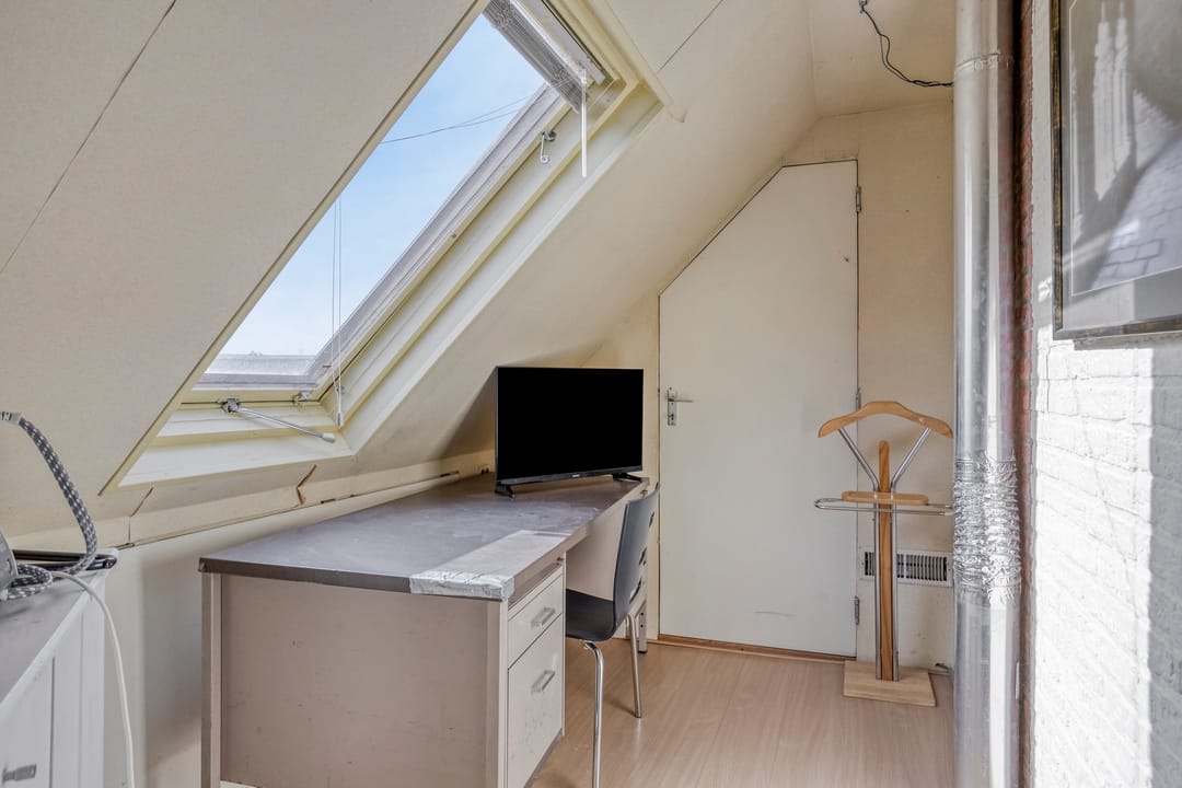 Foto 28 van Leeuwerikstraat 39