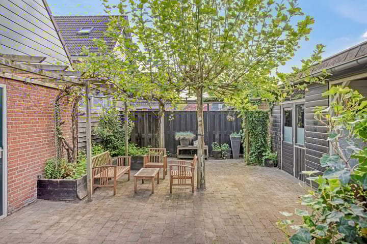 Foto 35 van Leeuwerikstraat 39