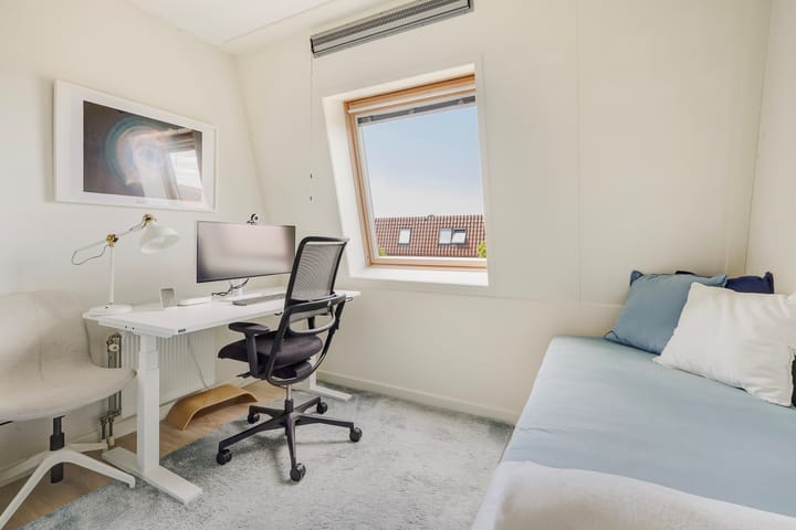 Foto 26 van Tieratesstraat 22