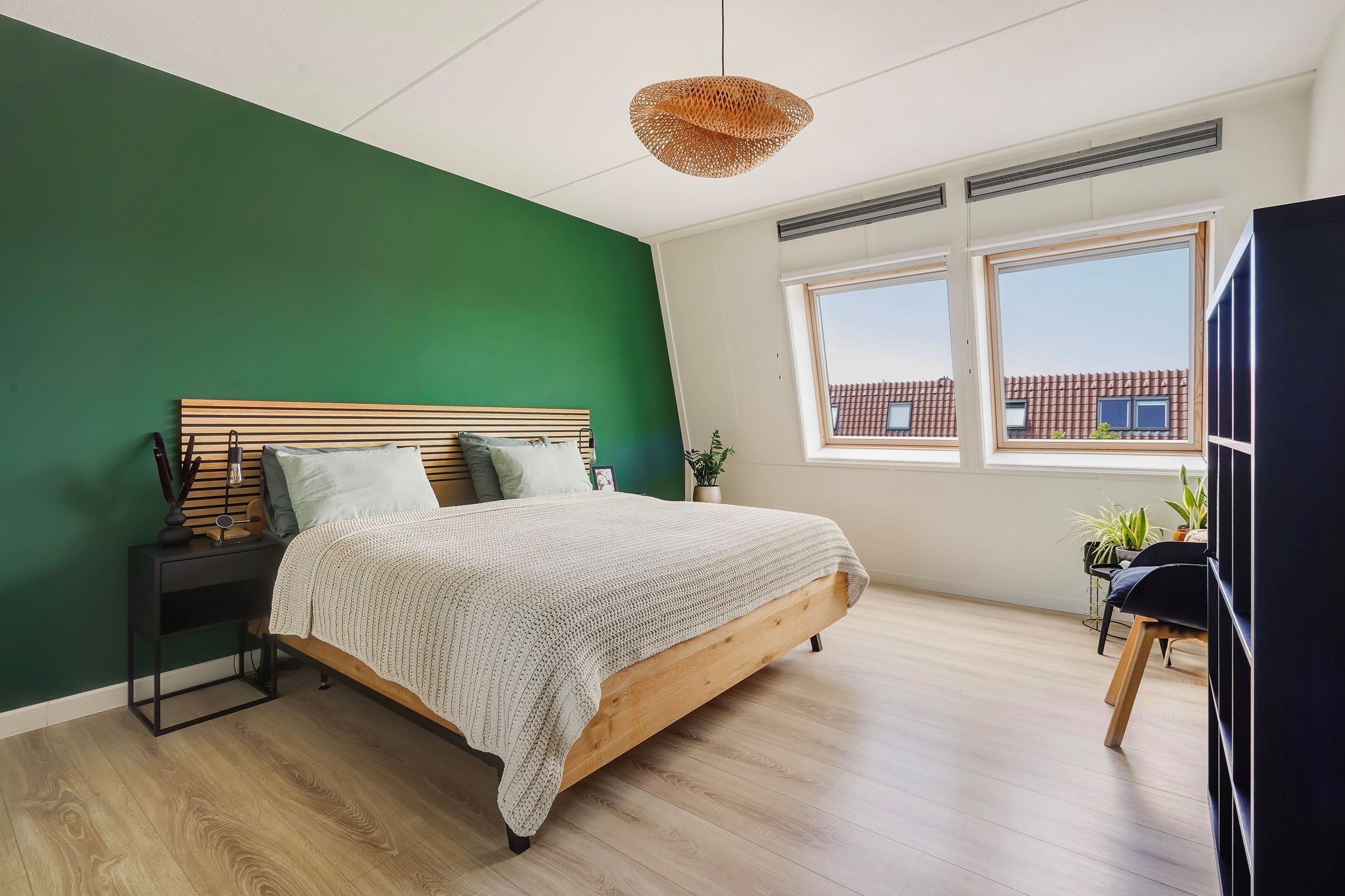 Foto 30 van Tieratesstraat 22