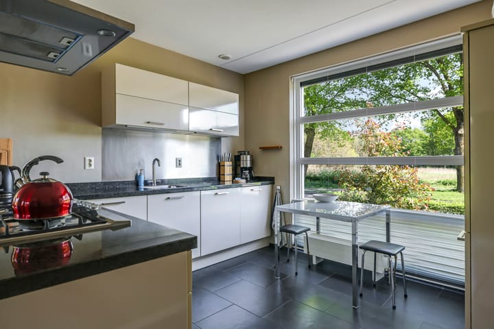 Foto 16 van Asterstraat 34