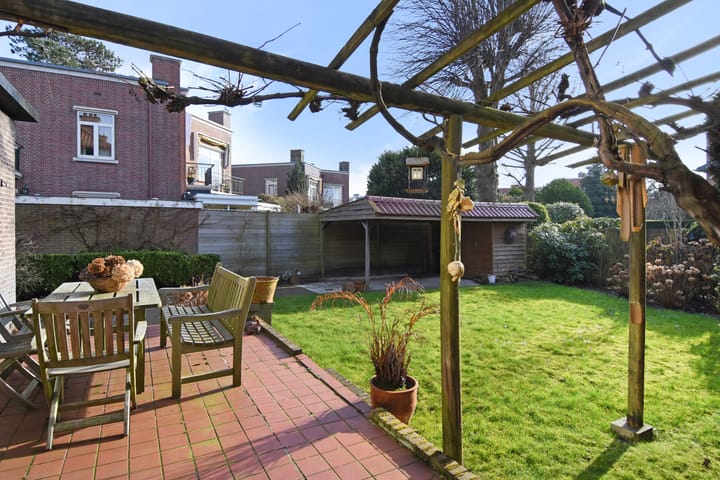 Foto 16 van Van Hoeylaan 36