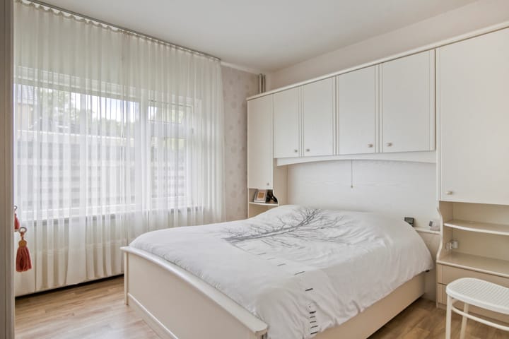 Foto 16 van Heidestraat 11