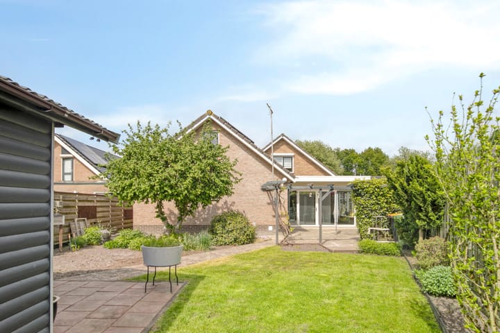 Foto 32 van Heidestraat 11