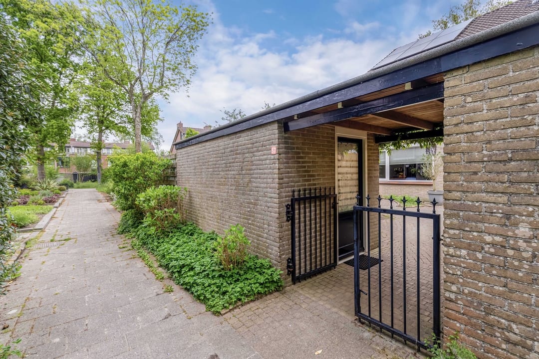 Foto 8 van Zwemmer 57