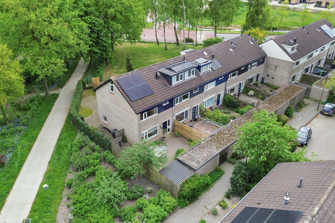 Foto 16 van Zwemmer 57