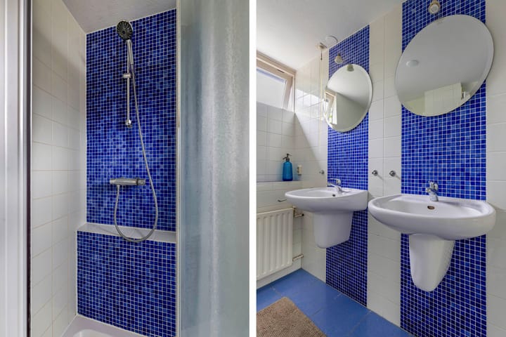 Photo 36 of Zwemmer 57