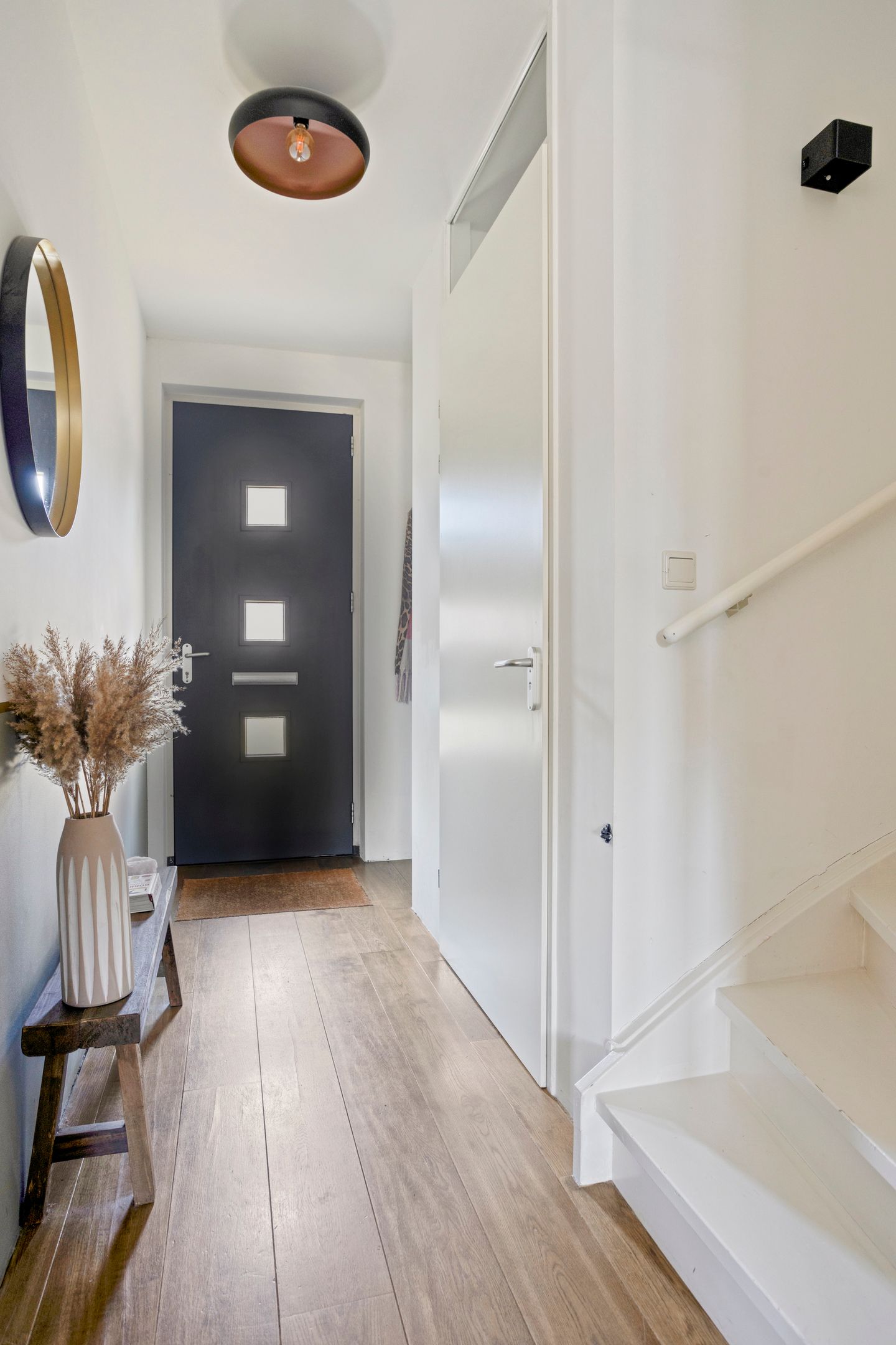 Photo 9 of Burgerzinstraat 31