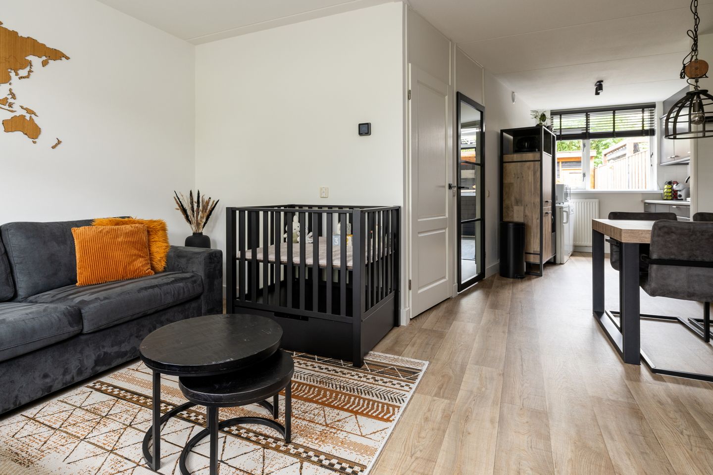 Photo 14 of Prinses Christinastraat 46