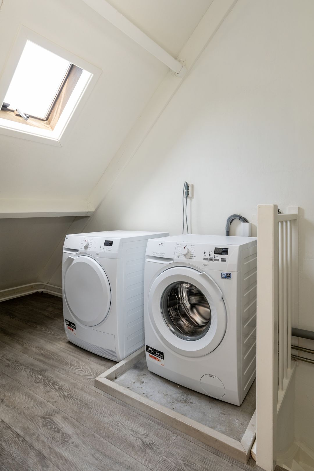 Photo 37 of Prinses Christinastraat 46