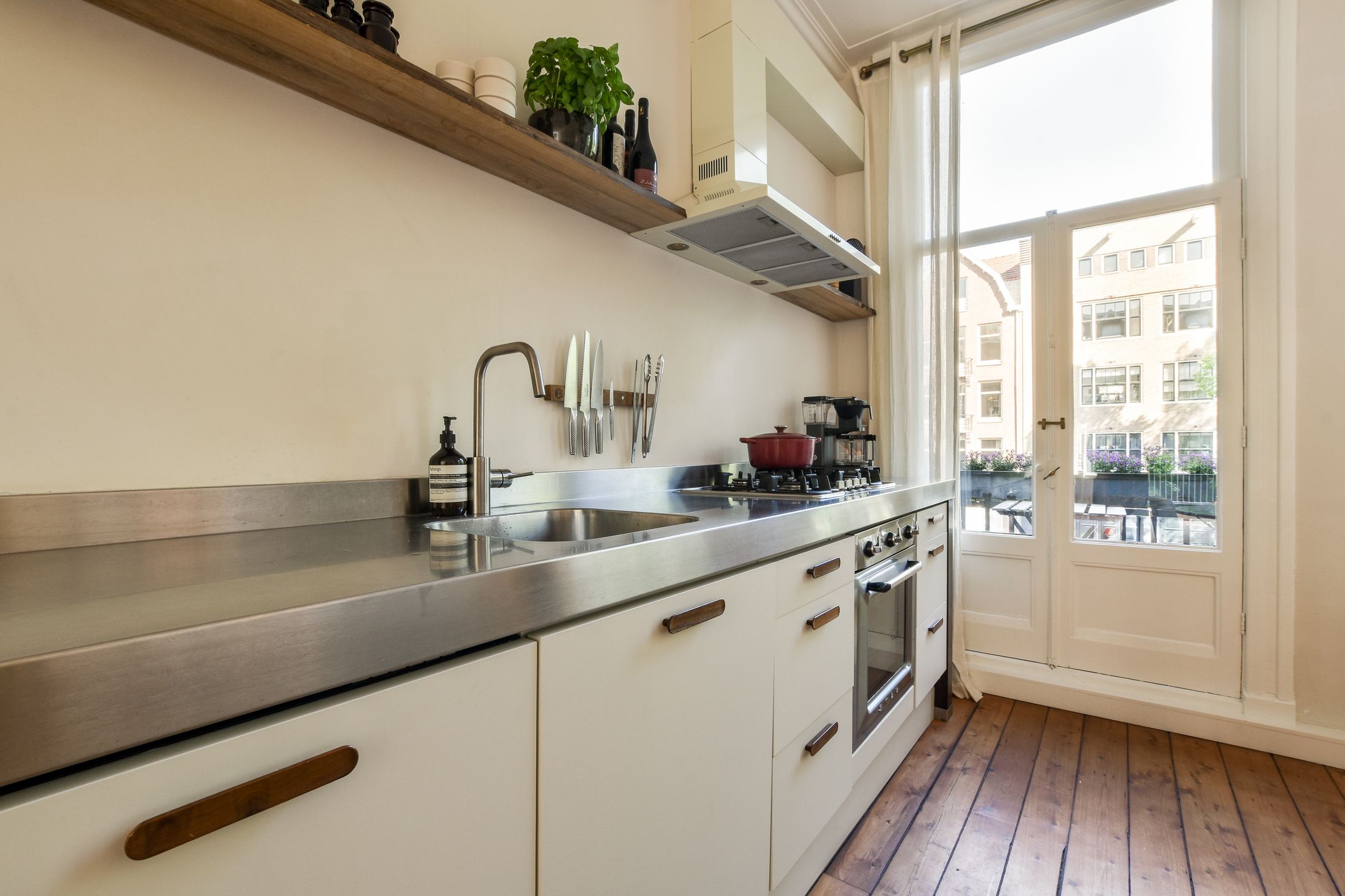 Photo 15 of Zocherstraat 33-1