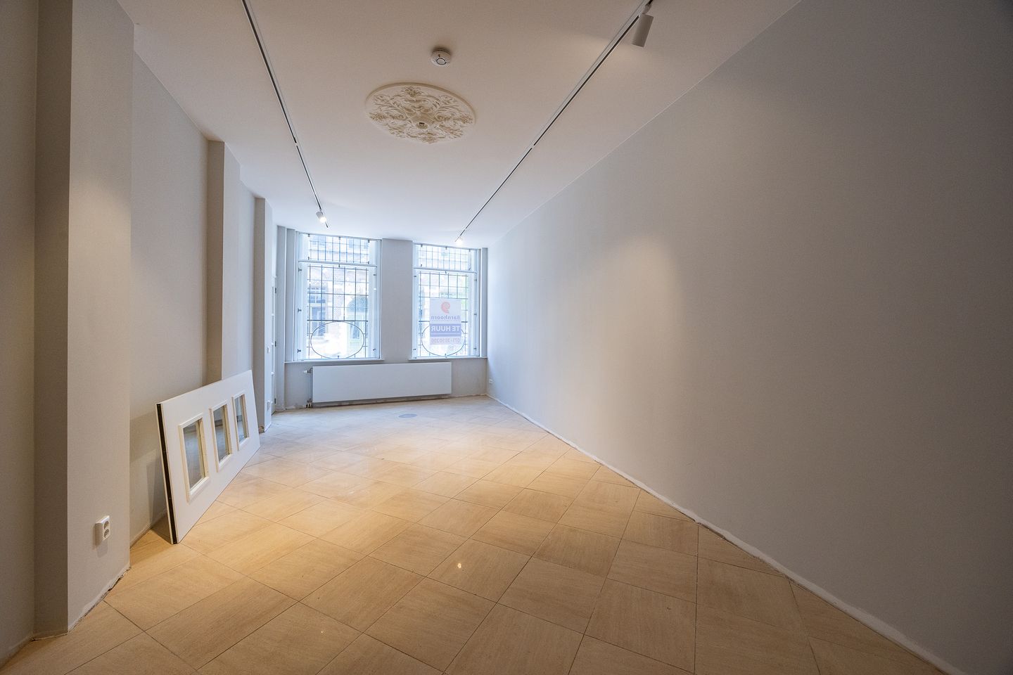 View photo 5 of Breestraat 71