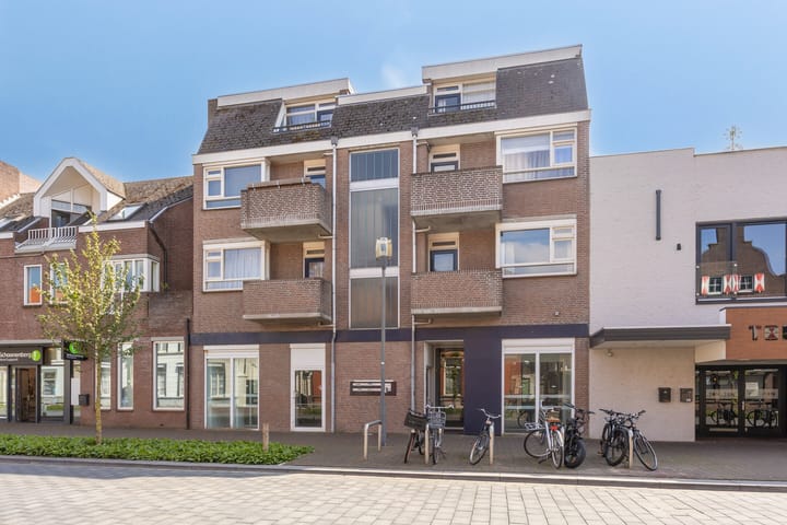 Foto 9 van Grotestraat 232