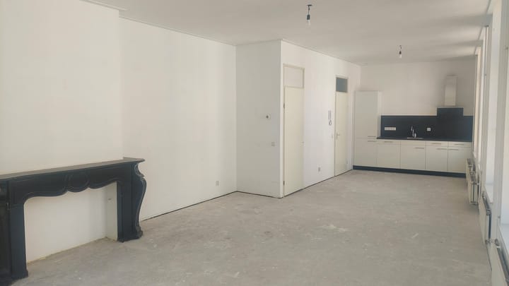 Photo 3 of Schupstoel 13