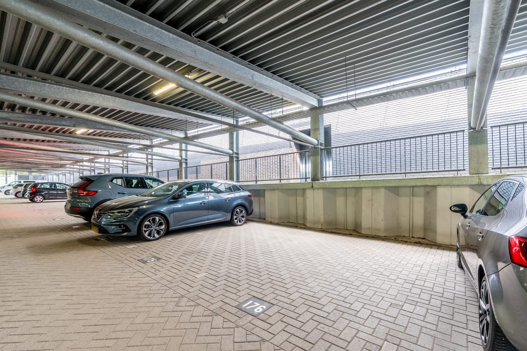 Photo 26 of Winkelcentrum Woensel 176