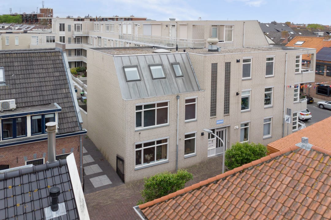 Foto 37 van Dwarsstraat 10