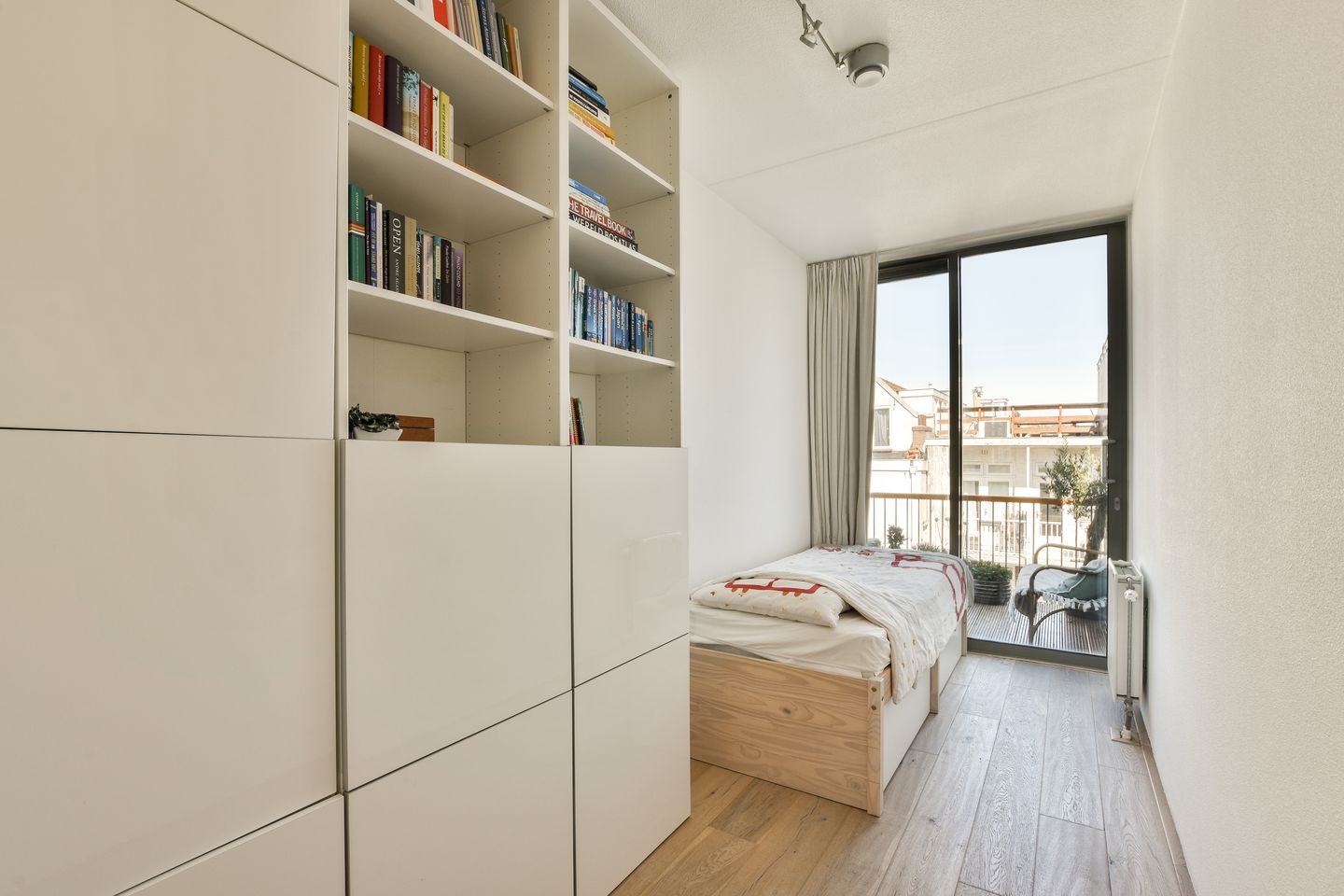 Foto 20 van Govert Flinckstraat 259-F