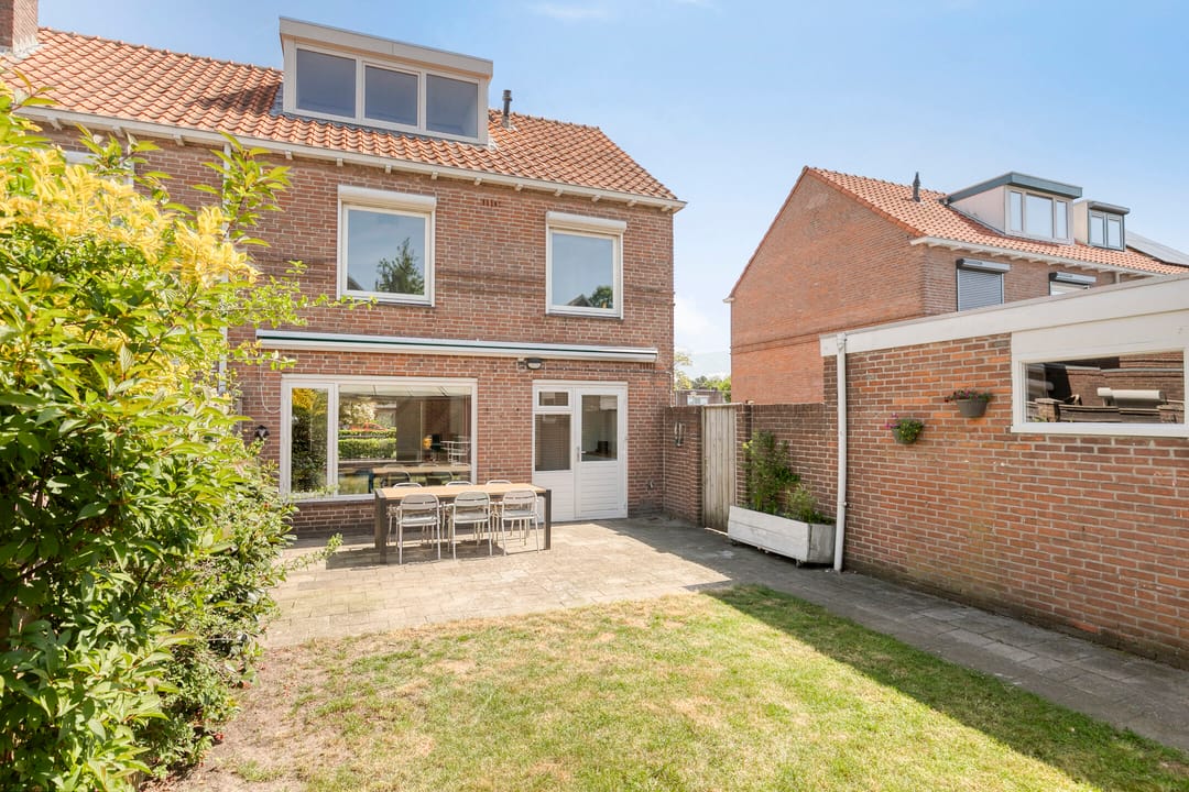 Foto 16 van Iepenstraat 11