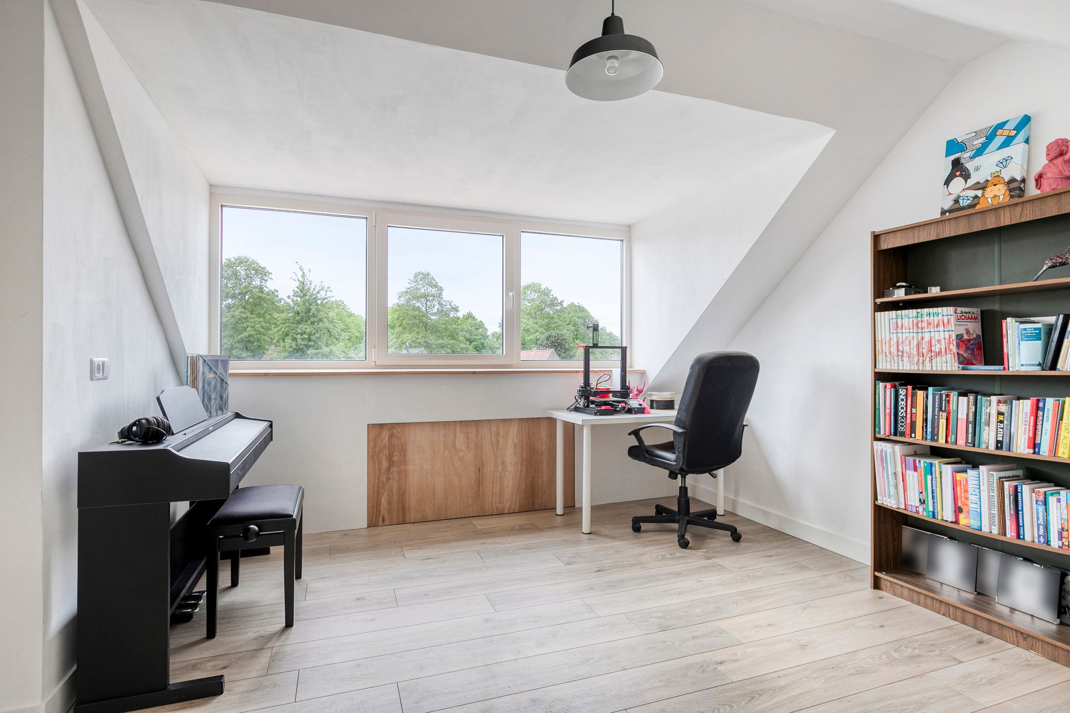 Foto 30 van Iepenstraat 11