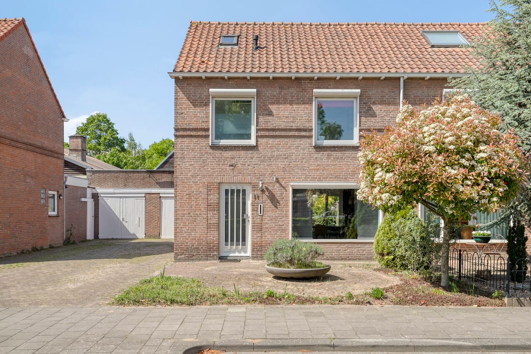 Foto 32 van Iepenstraat 11