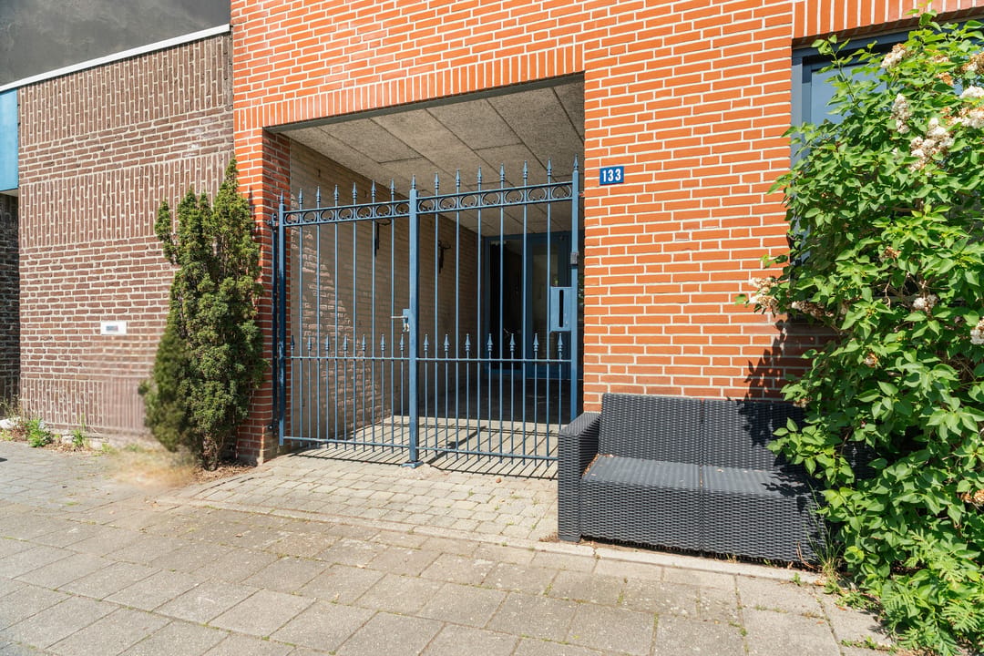 Photo 7 of Tooropstraat 133
