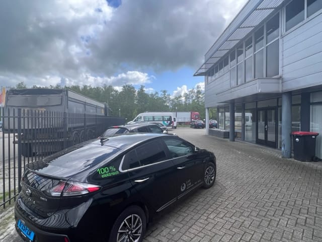 Bekijk foto 4 van Leeuwarderstraatweg 129