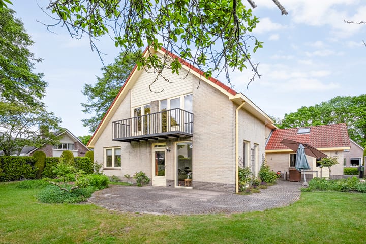 Foto 2 van Schultambt 8