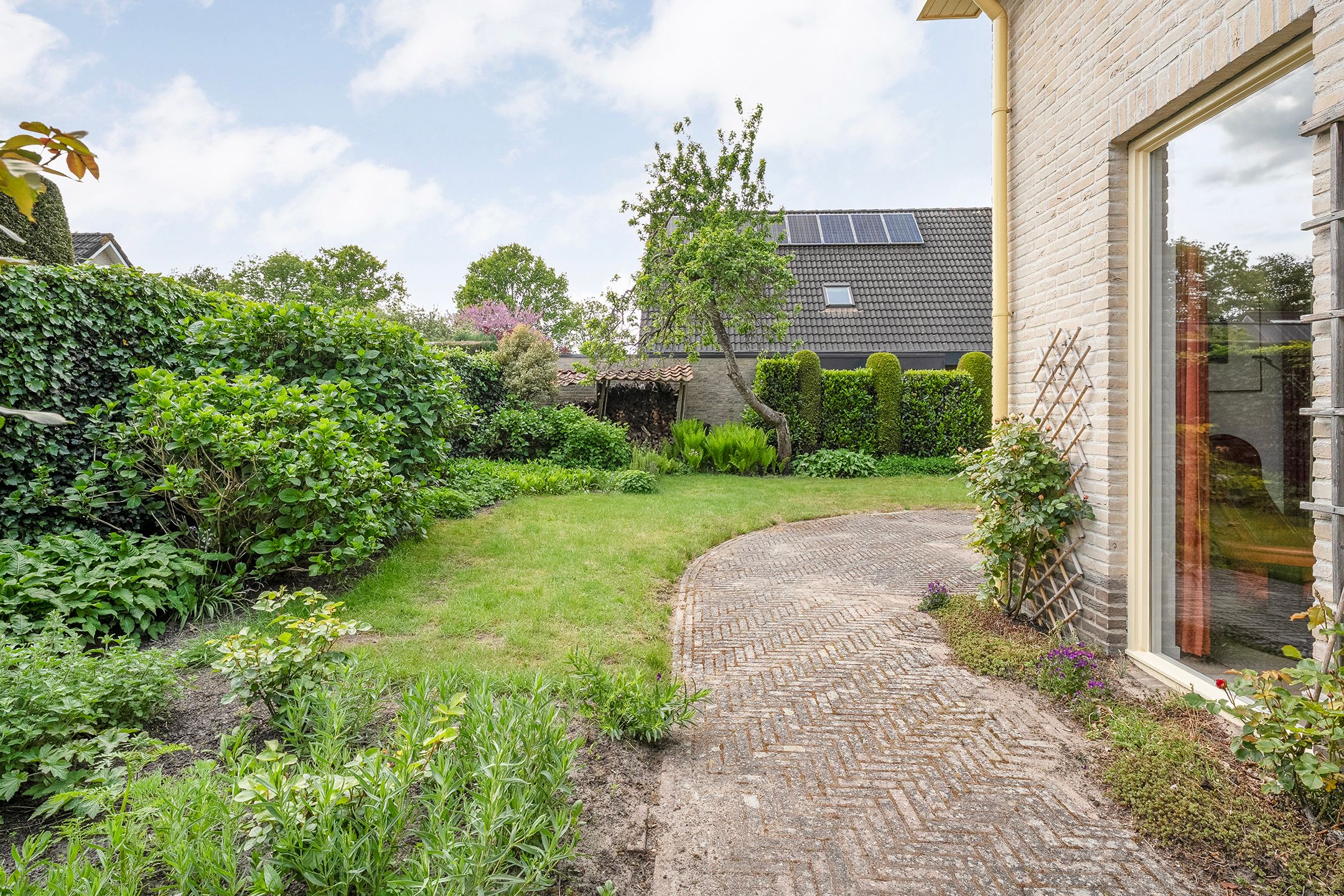 Photo 48 of Schultambt 8