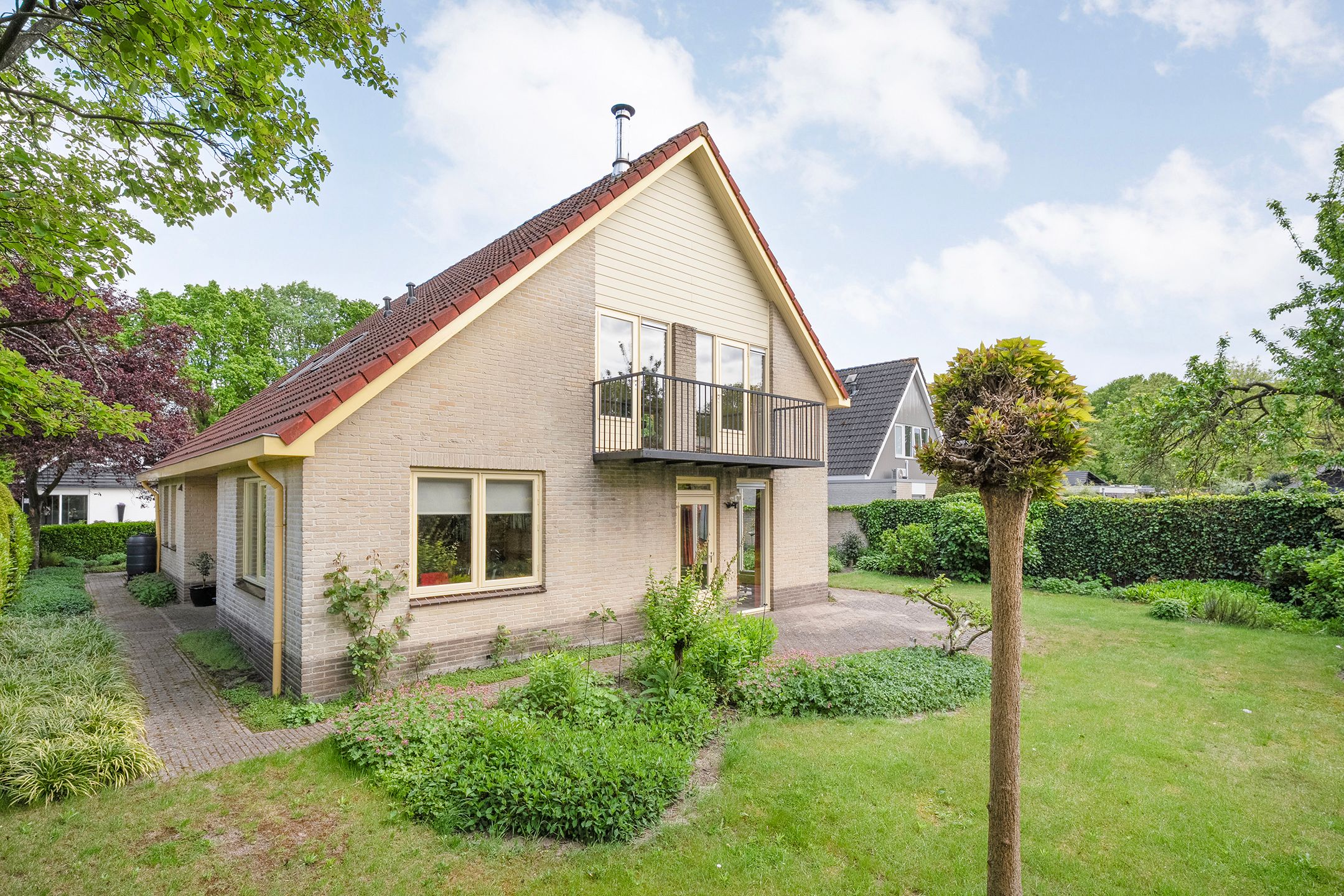 Photo 51 of Schultambt 8