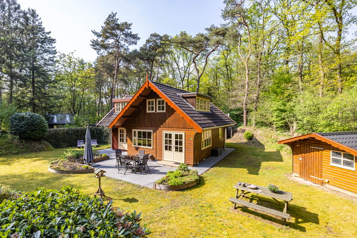 Foto 6 van Mezenlaan 18