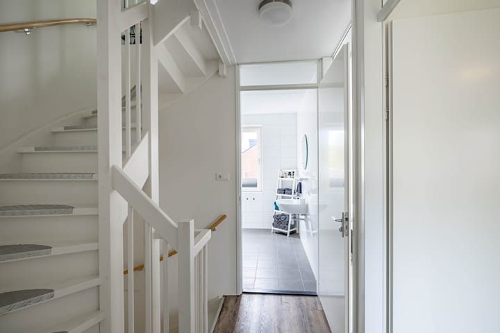 Foto 22 van Delfstraat 37