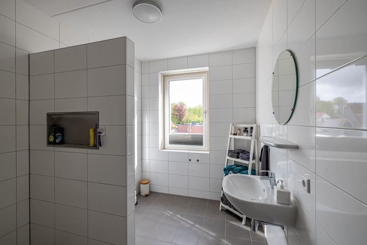 Foto 23 van Delfstraat 37