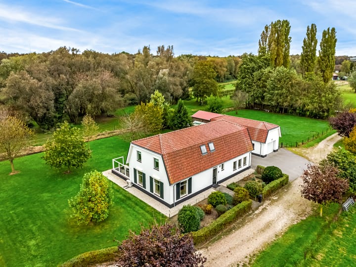 Foto 2 van Achterstraat 51